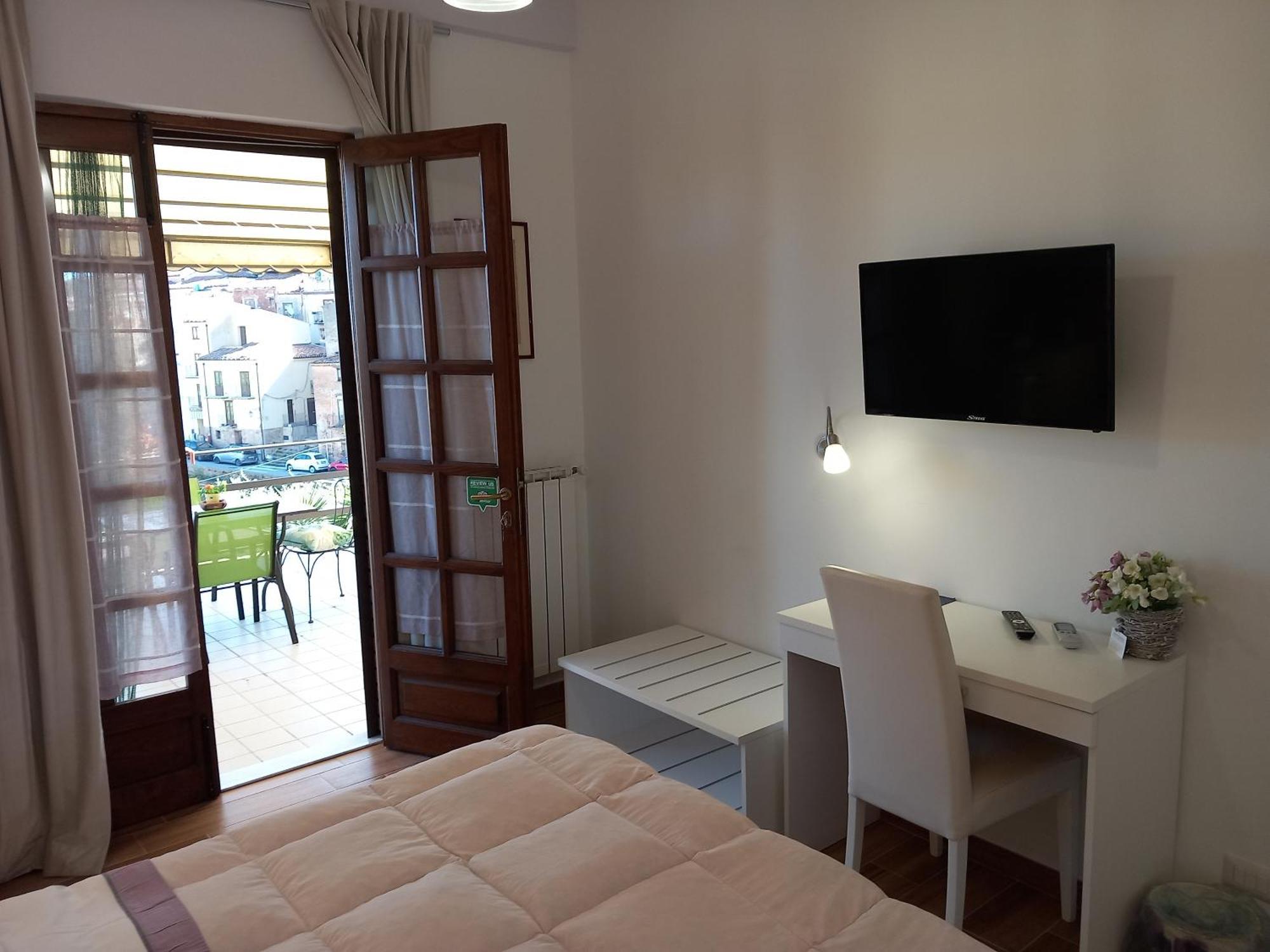 B&B Villa Letizia Castelbuono  Exterior photo